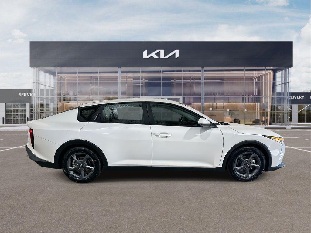 new 2025 Kia K4 car, priced at $23,974