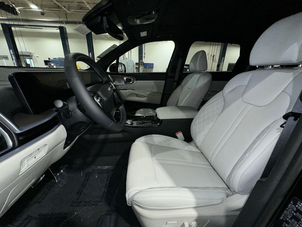 new 2026 Kia Sorento Plug-In Hybrid car, priced at $53,535