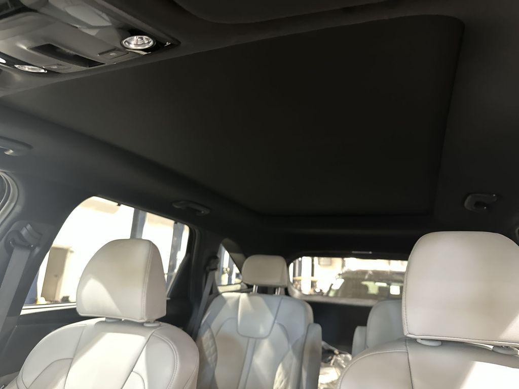 new 2026 Kia Sorento Plug-In Hybrid car, priced at $53,535