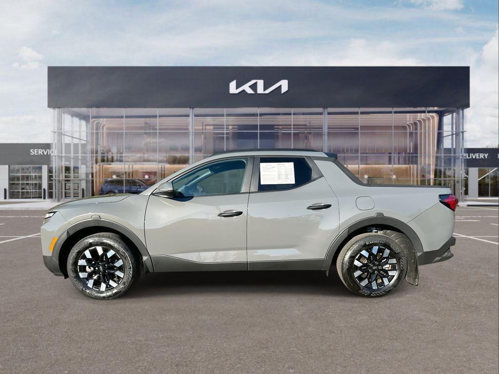 used 2025 Hyundai SANTA CRUZ car, priced at $27,757