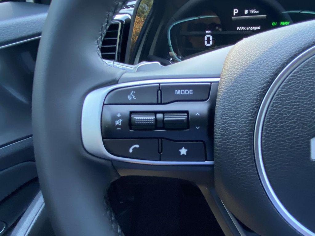 new 2025 Kia Sportage Hybrid car, priced at $29,507