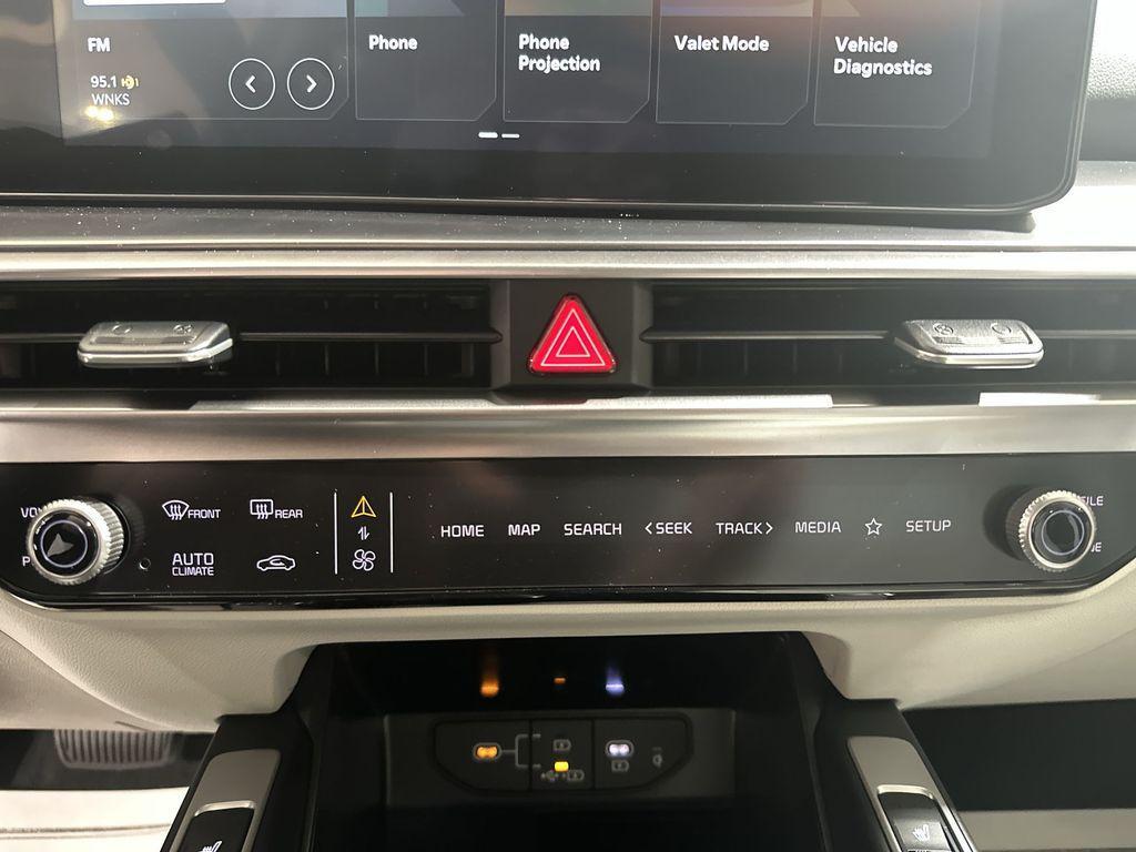 new 2026 Kia Sorento car, priced at $36,445