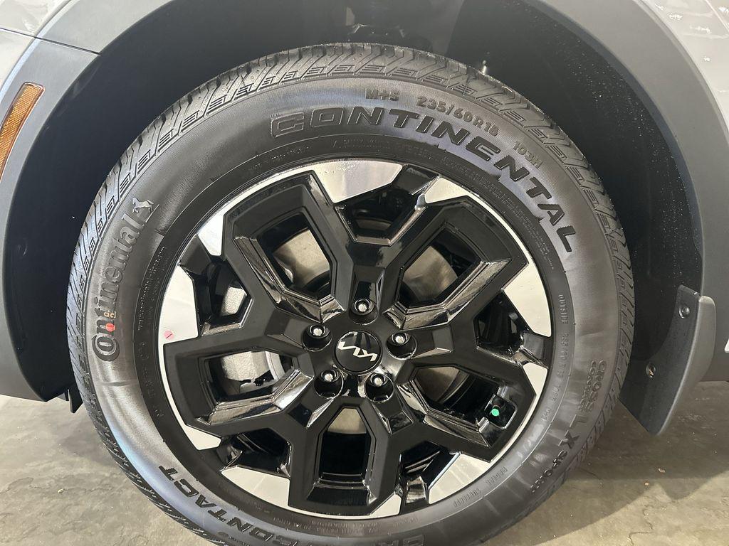 new 2026 Kia Sorento car, priced at $36,445