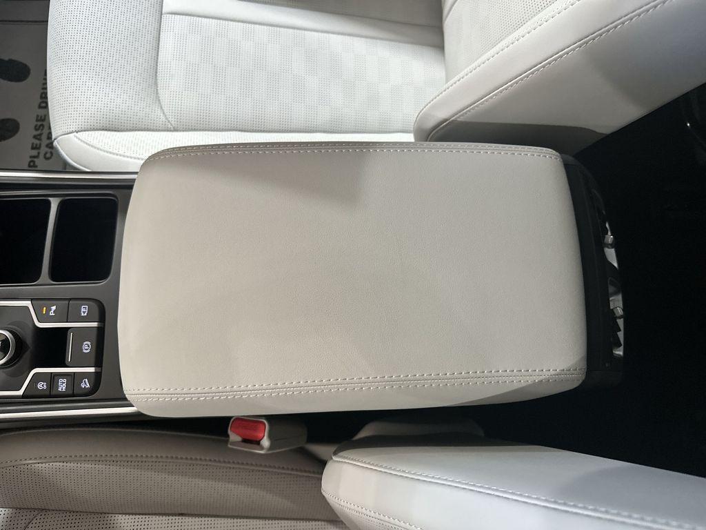 new 2026 Kia Sorento car, priced at $36,445