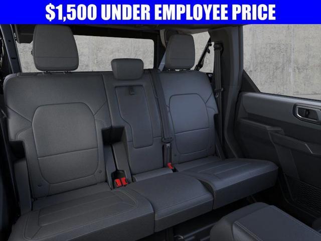 new 2025 Ford Bronco car, priced at $43,053