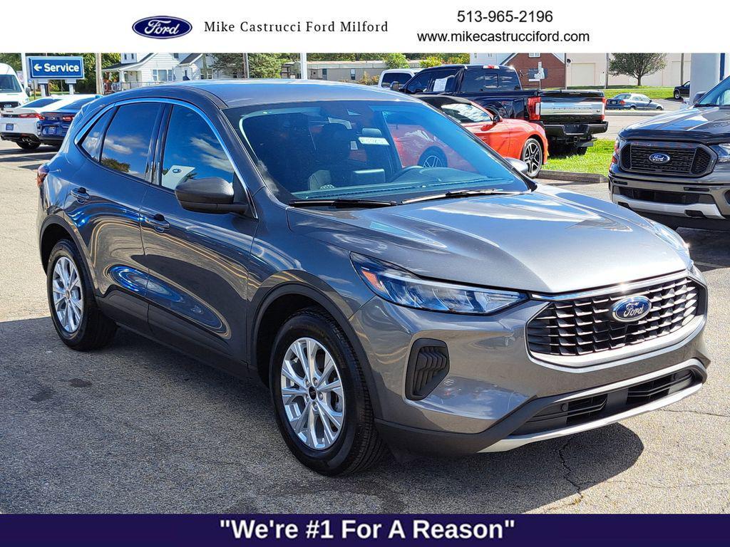 used 2023 Ford Escape car, priced at $24,950