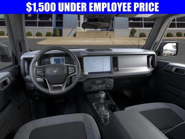 new 2025 Ford Bronco car, priced at $44,999