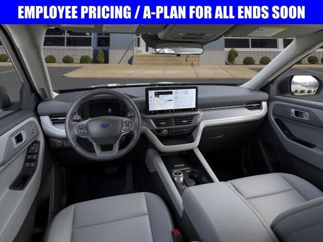 new 2025 Ford Explorer car, priced at $40,000