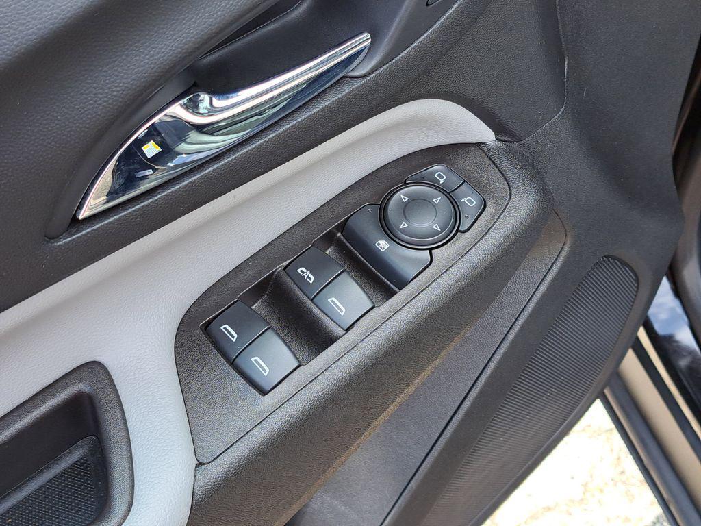 used 2021 Chevrolet Equinox car, priced at $18,950