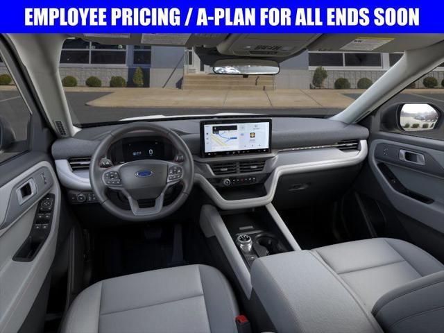 new 2025 Ford Explorer car, priced at $46,847