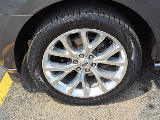 used 2019 Ford Expedition car, priced at $26,950