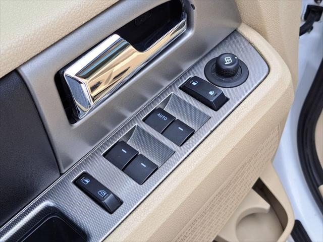 used 2015 Ford Expedition car, priced at $6,975