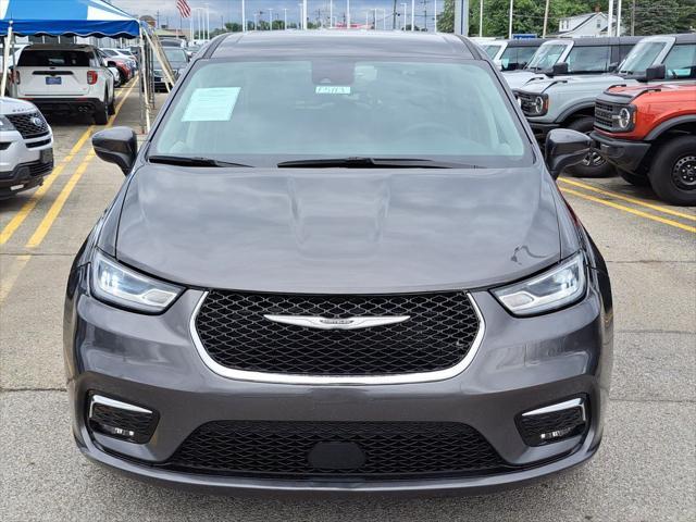 used 2023 Chrysler Pacifica car, priced at $26,250