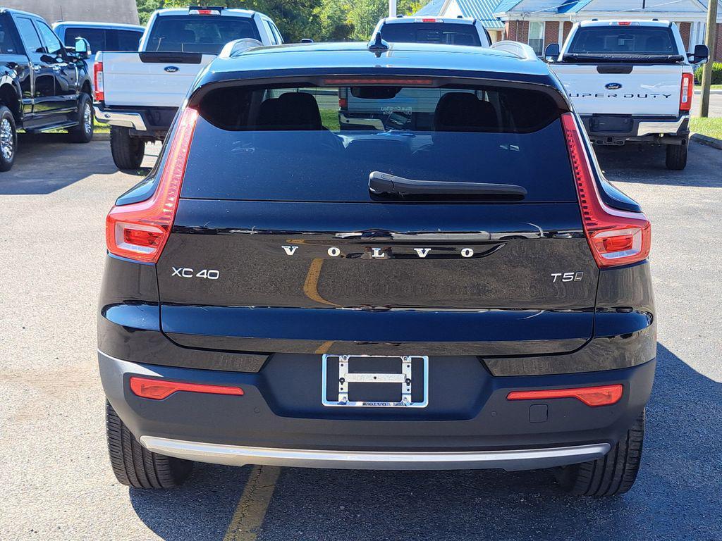 used 2020 Volvo XC40 car, priced at $26,250