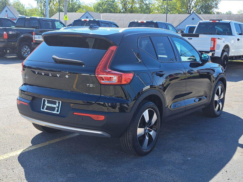 used 2020 Volvo XC40 car, priced at $26,250