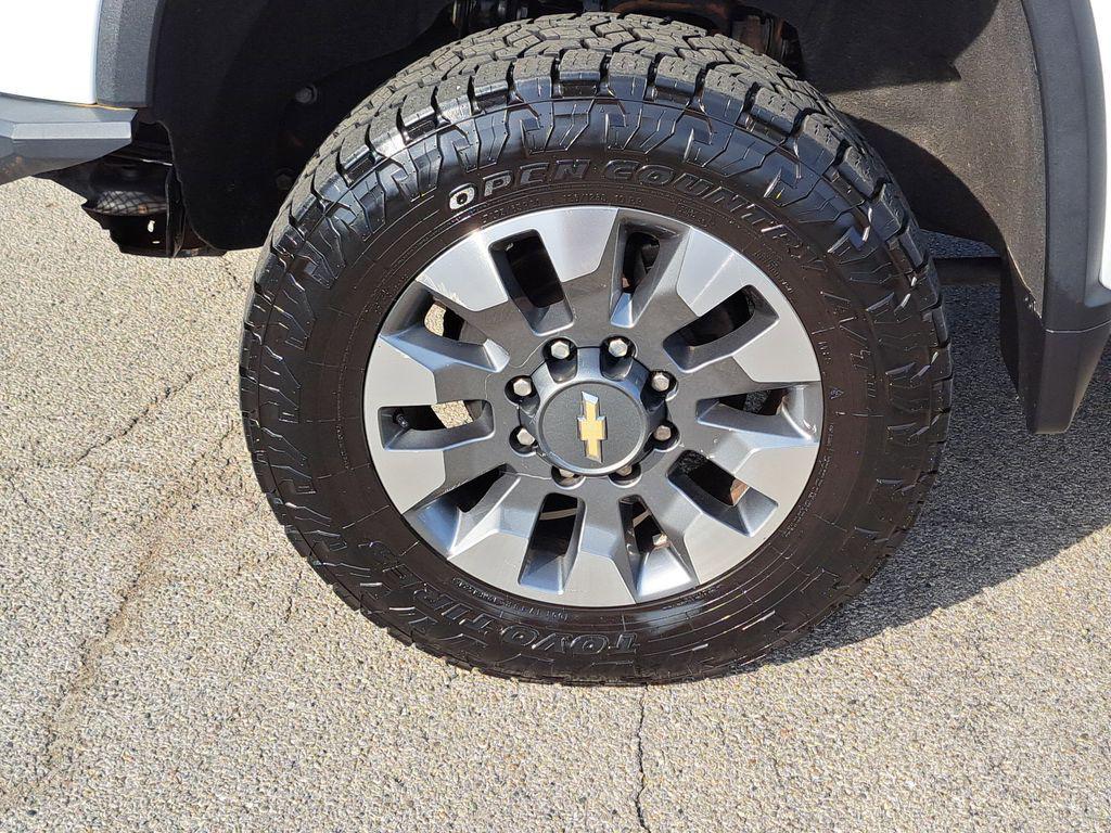 used 2021 Chevrolet Silverado 2500 car, priced at $44,950