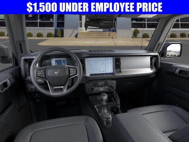 new 2025 Ford Bronco car, priced at $62,072