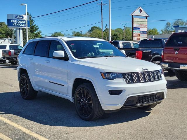 used 2022 Jeep Grand Cherokee car, priced at $28,158