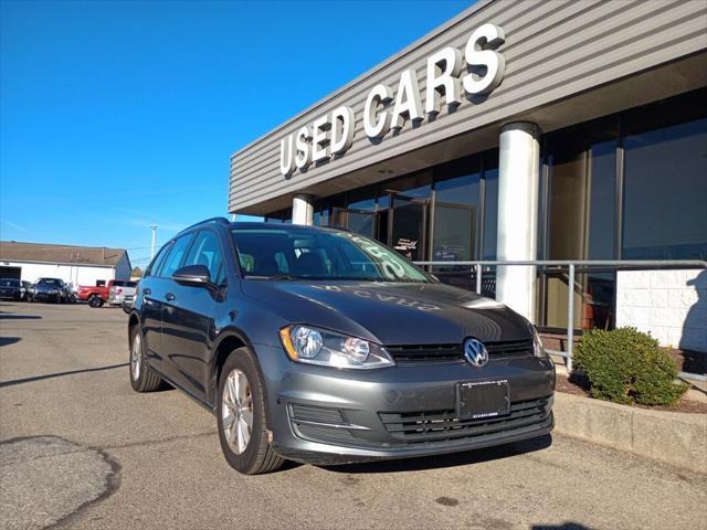 used 2015 Volkswagen Golf SportWagen car, priced at $10,812