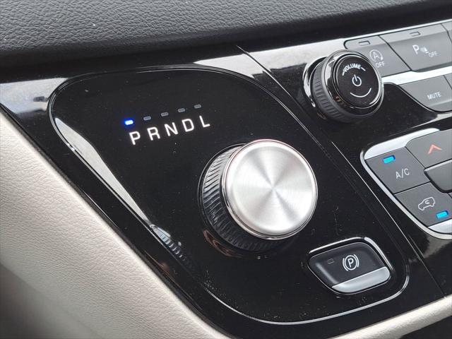 used 2023 Chrysler Pacifica car, priced at $26,250
