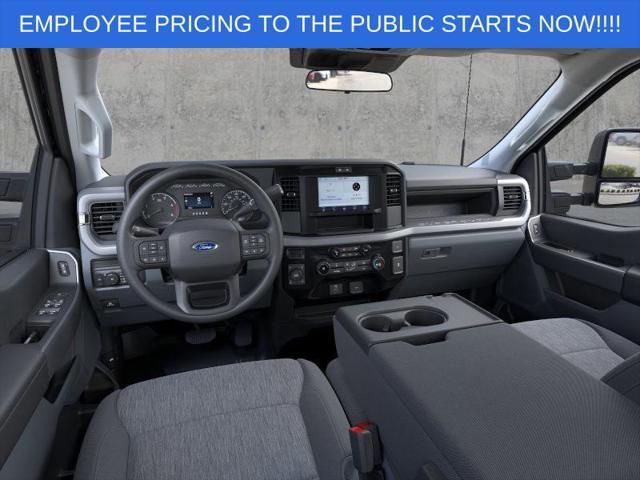 new 2025 Ford F-250 car, priced at $71,910
