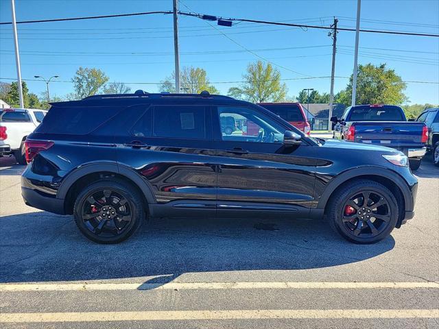 used 2023 Ford Explorer car, priced at $45,421