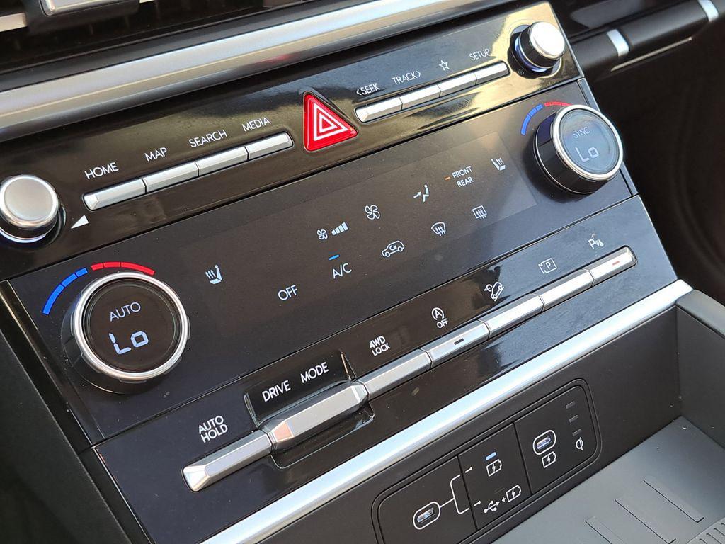 used 2024 Hyundai Santa Fe car, priced at $37,450