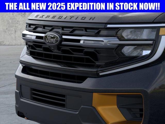 new 2025 Ford Expedition car, priced at $83,025