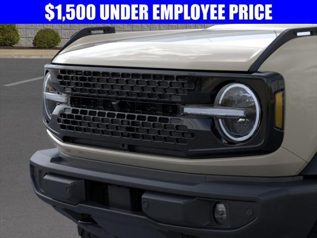 new 2025 Ford Bronco car, priced at $52,018
