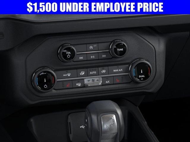 new 2025 Ford Bronco car, priced at $52,018