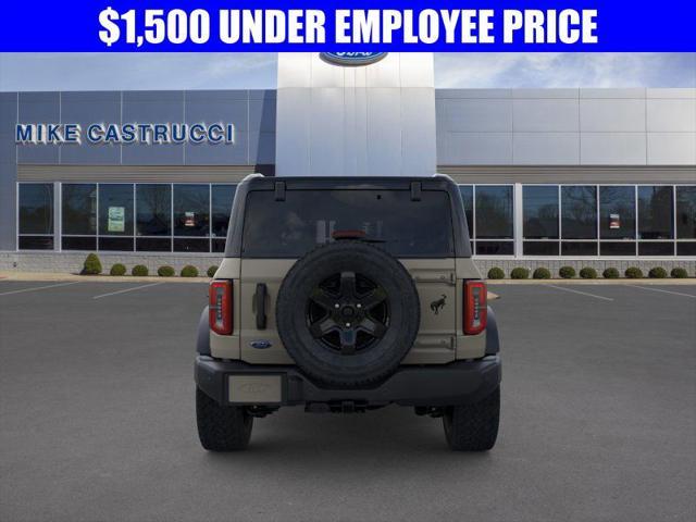 new 2025 Ford Bronco car, priced at $52,018