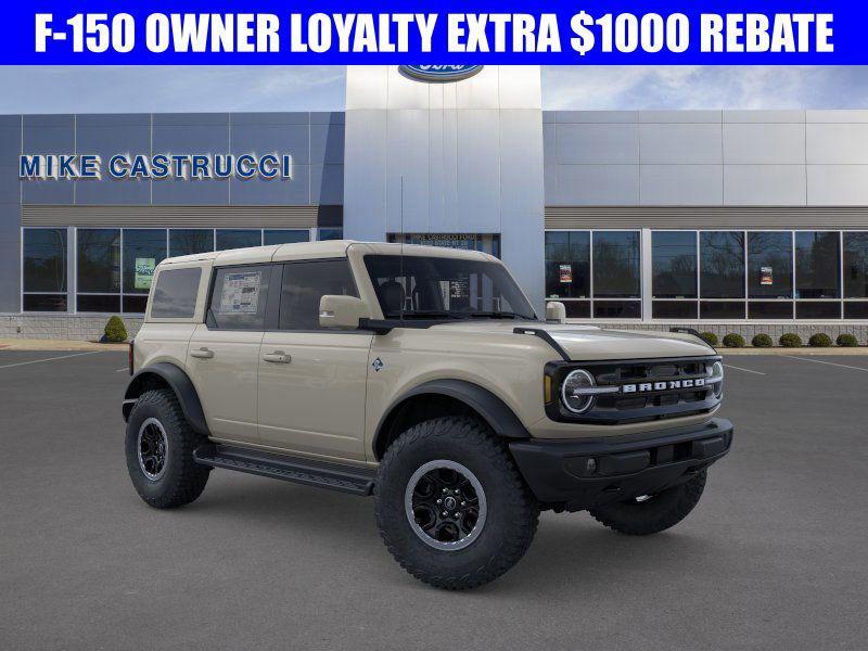 new 2025 Ford Bronco car, priced at $61,426