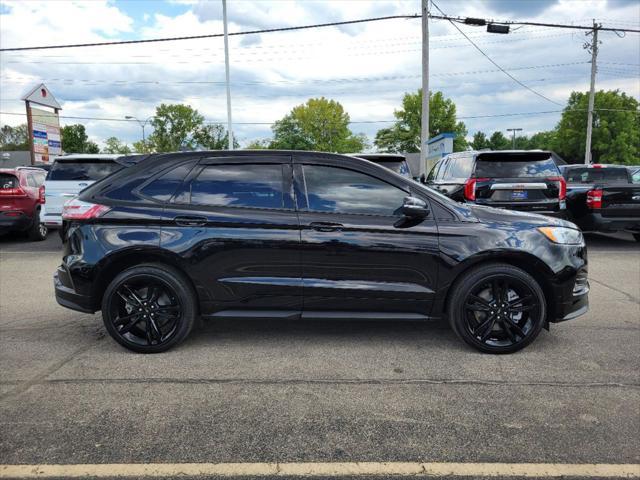 used 2024 Ford Edge car, priced at $44,207