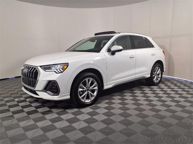 used 2022 Audi Q3 car, priced at $27,992