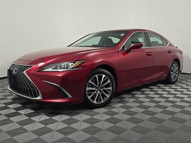 used 2022 Lexus ES 300h car, priced at $36,995