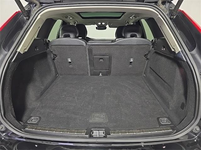 used 2023 Volvo XC60 car, priced at $30,998