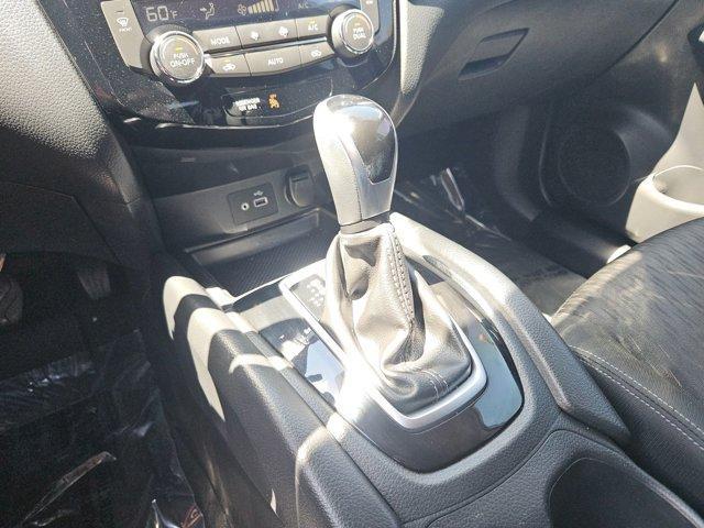 used 2020 Nissan Rogue car, priced at $18,976