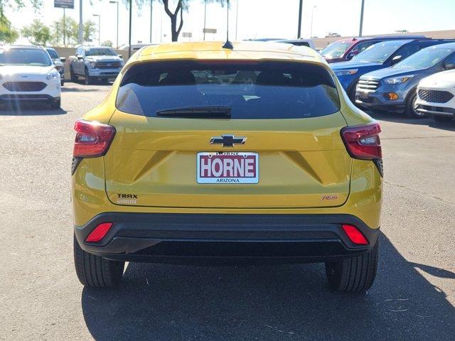 used 2024 Chevrolet Trax car, priced at $21,037