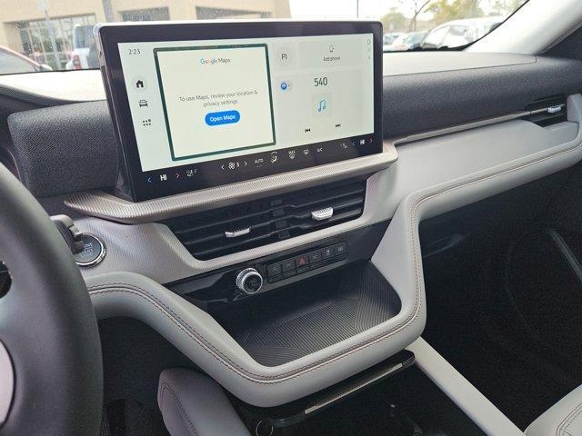 new 2025 Ford Explorer car, priced at $45,605