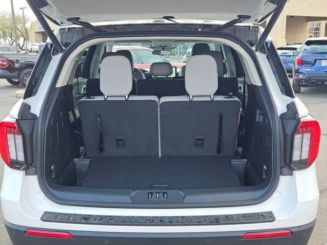 new 2025 Ford Explorer car, priced at $45,605