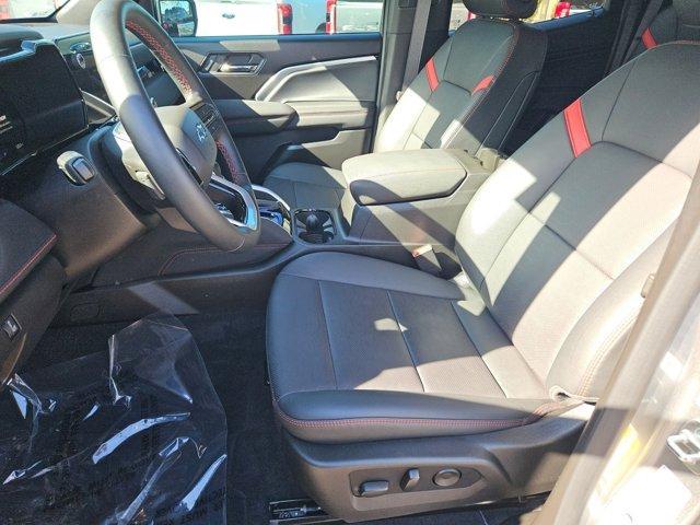 used 2024 Chevrolet Colorado car, priced at $40,592