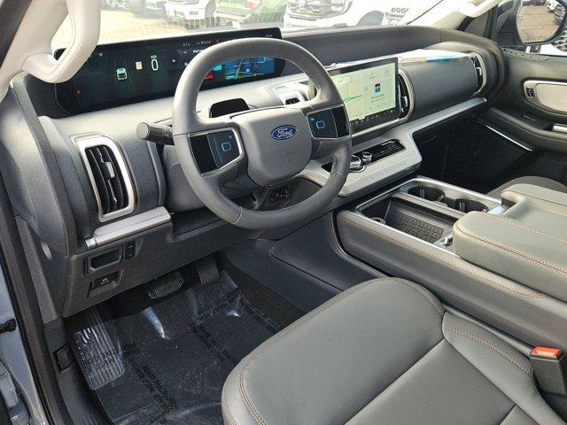 new 2025 Ford Expedition car, priced at $71,125