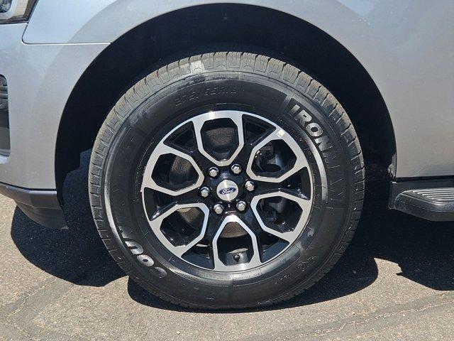 used 2024 Ford Expedition Max car, priced at $50,815