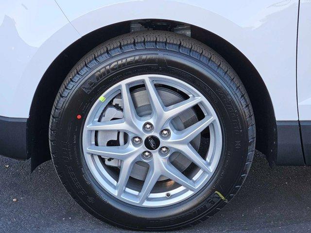 new 2024 Ford Edge car, priced at $40,555