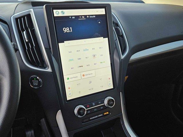 new 2024 Ford Edge car, priced at $40,555