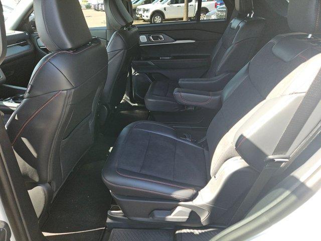 new 2025 Ford Explorer car, priced at $62,025