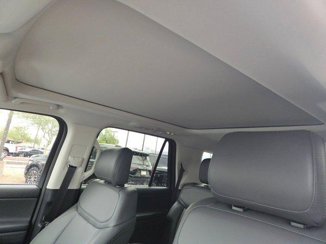 new 2025 Ford Expedition car, priced at $72,345