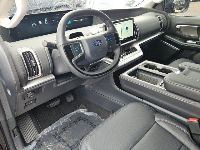 new 2025 Ford Expedition car, priced at $77,440