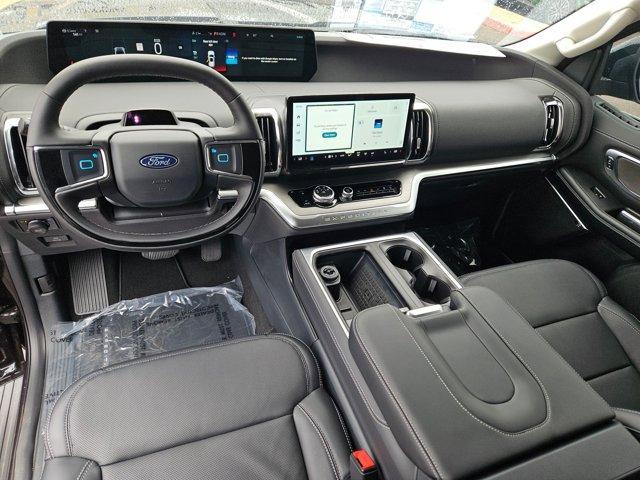 new 2025 Ford Expedition car, priced at $77,440