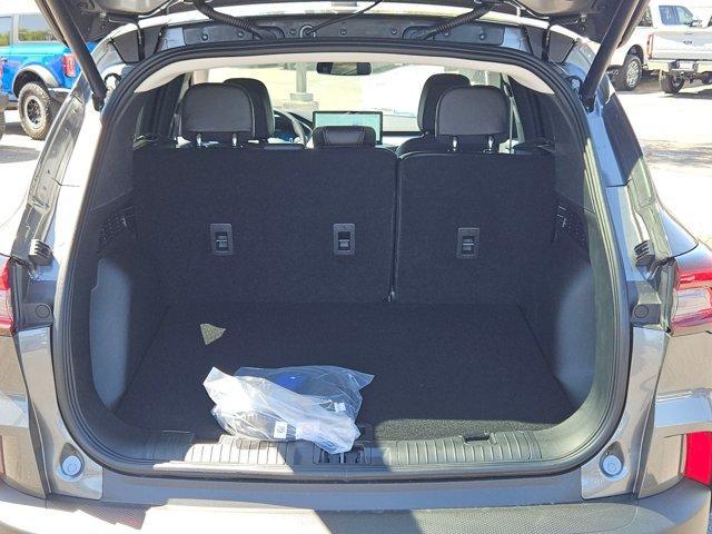 new 2025 Ford Escape car, priced at $43,425